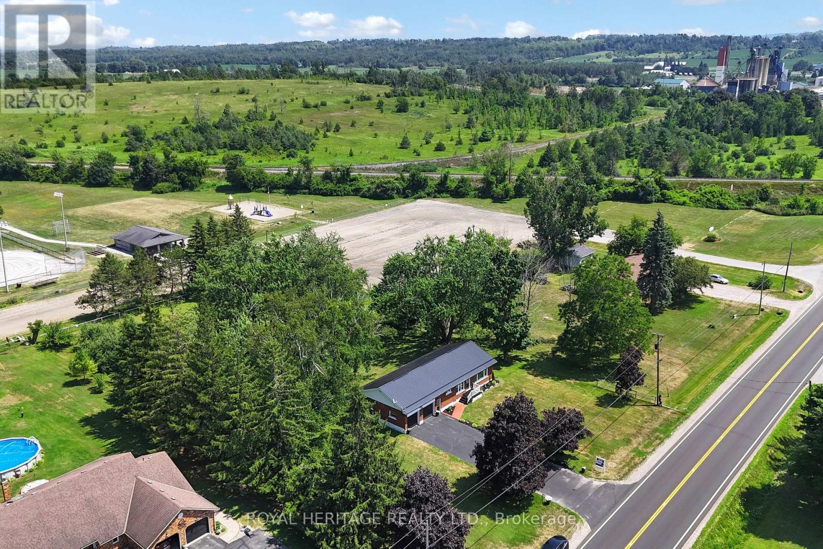 1461 County 10 Road, Cavan Monaghan (Cavan Twp), Ontario  L0A 1C0 - Photo 39 - X12306719