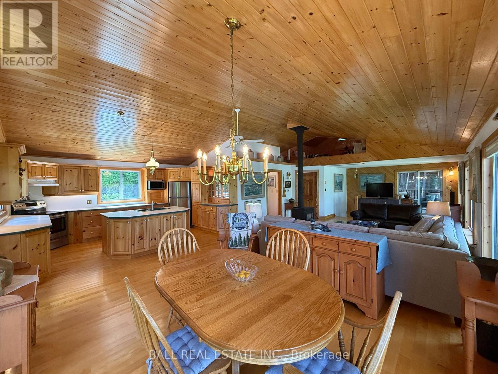 55 Kingfisher Lane, North Kawartha, Ontario  K0L 1A0 - Photo 17 - X12306851