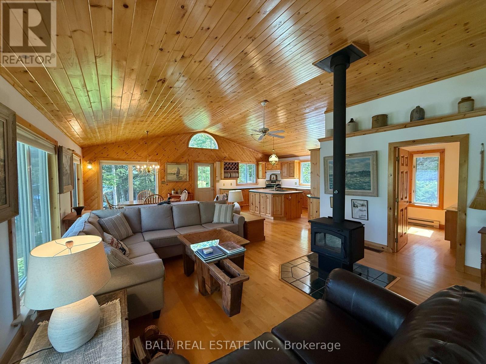 55 Kingfisher Lane, North Kawartha, Ontario  K0L 1A0 - Photo 19 - X12306851