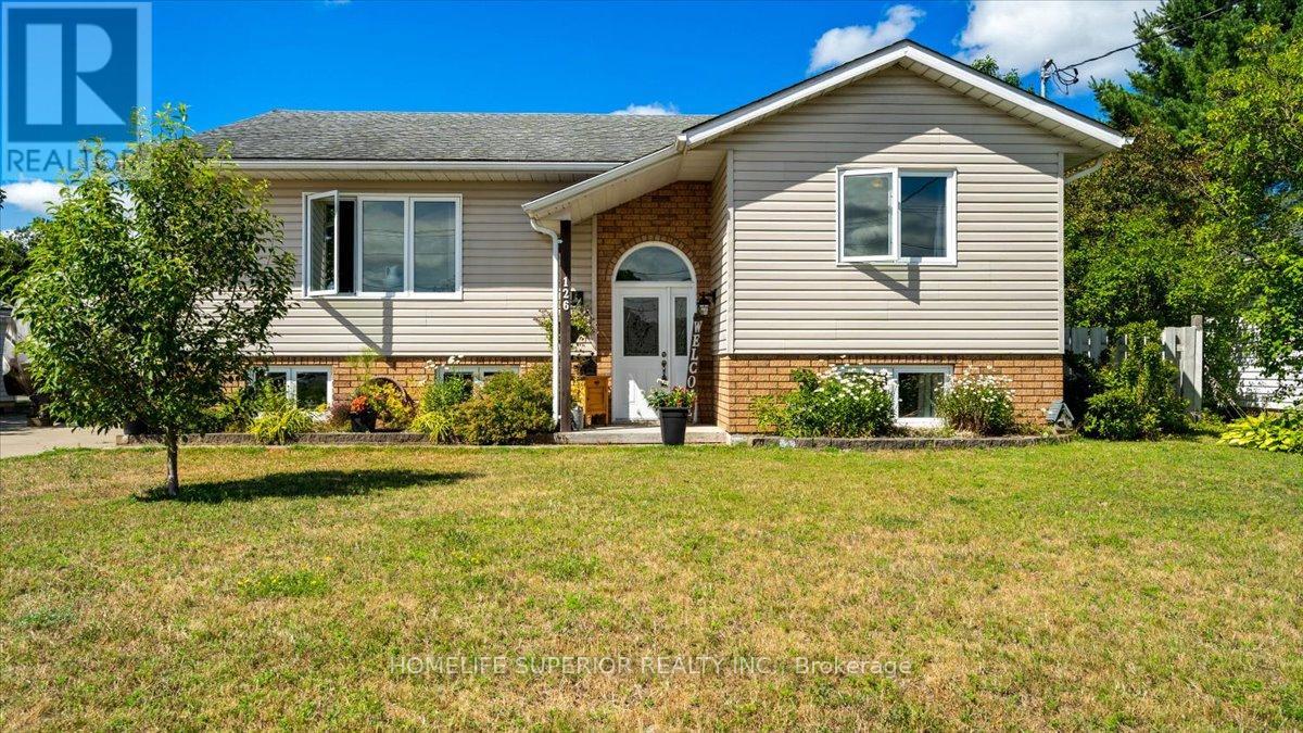 126 NEWKIRK BOULEVARD, bancroft (bancroft ward), Ontario