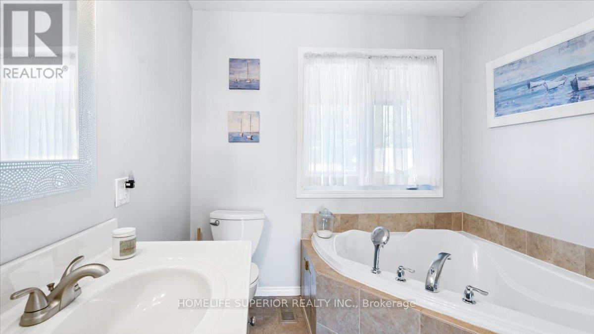126 Newkirk Boulevard, Bancroft (Bancroft Ward), Ontario  K0L 1C0 - Photo 14 - X12306865
