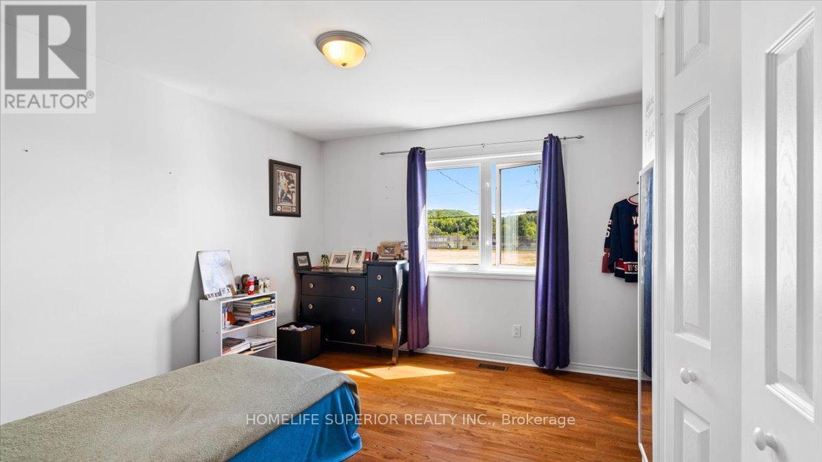 126 Newkirk Boulevard, Bancroft (Bancroft Ward), Ontario  K0L 1C0 - Photo 18 - X12306865