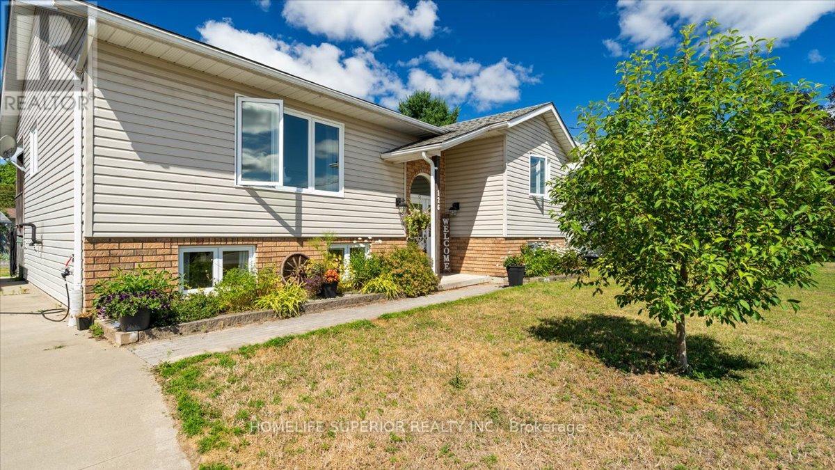 126 Newkirk Boulevard, Bancroft (Bancroft Ward), Ontario  K0L 1C0 - Photo 33 - X12306865