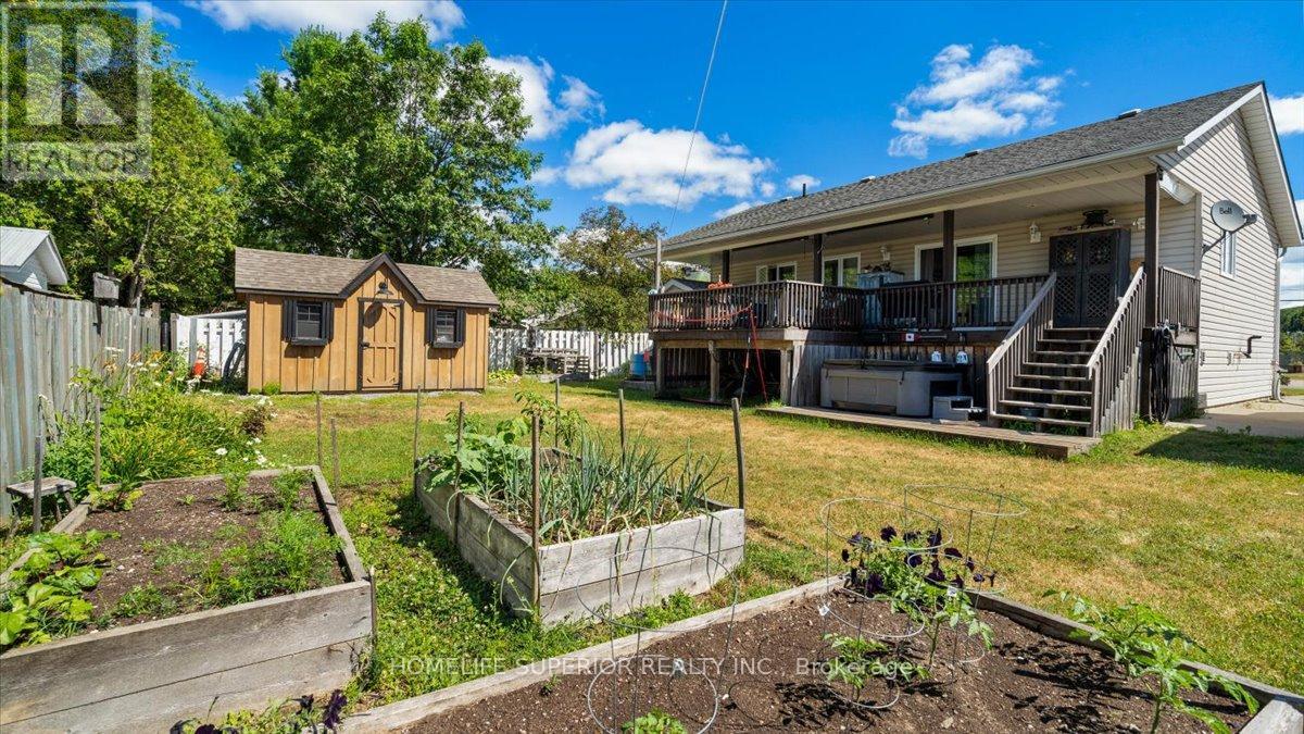 126 Newkirk Boulevard, Bancroft (Bancroft Ward), Ontario  K0L 1C0 - Photo 37 - X12306865