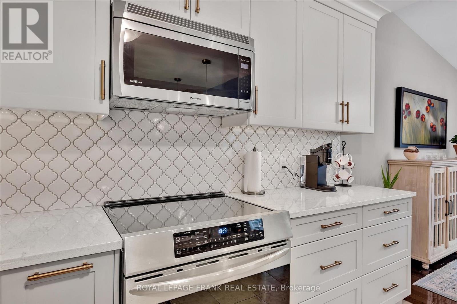 564 Grange Way, Peterborough North (North), Ontario  K9H 0G5 - Photo 11 - X12307014