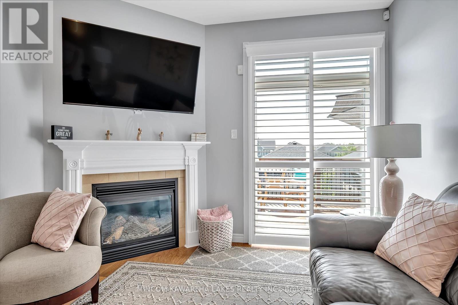861 Emery Way, Peterborough North (North), Ontario  K9J 0H7 - Photo 13 - X12307025