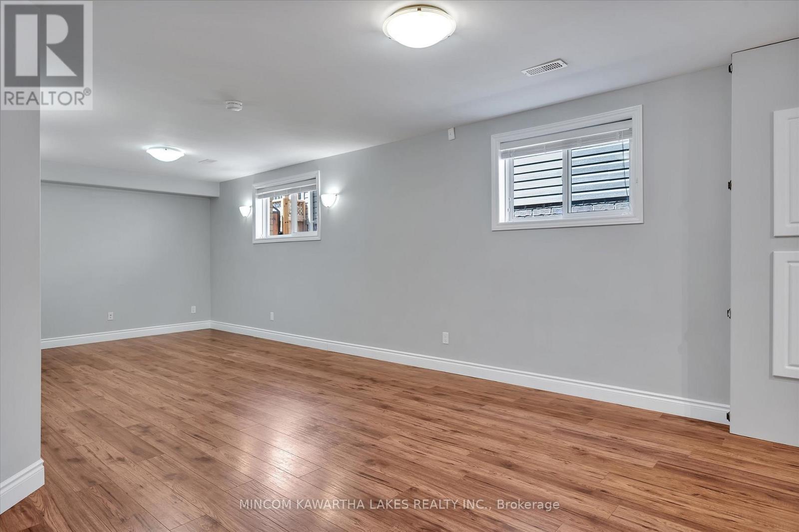 861 Emery Way, Peterborough North (North), Ontario  K9J 0H7 - Photo 30 - X12307025