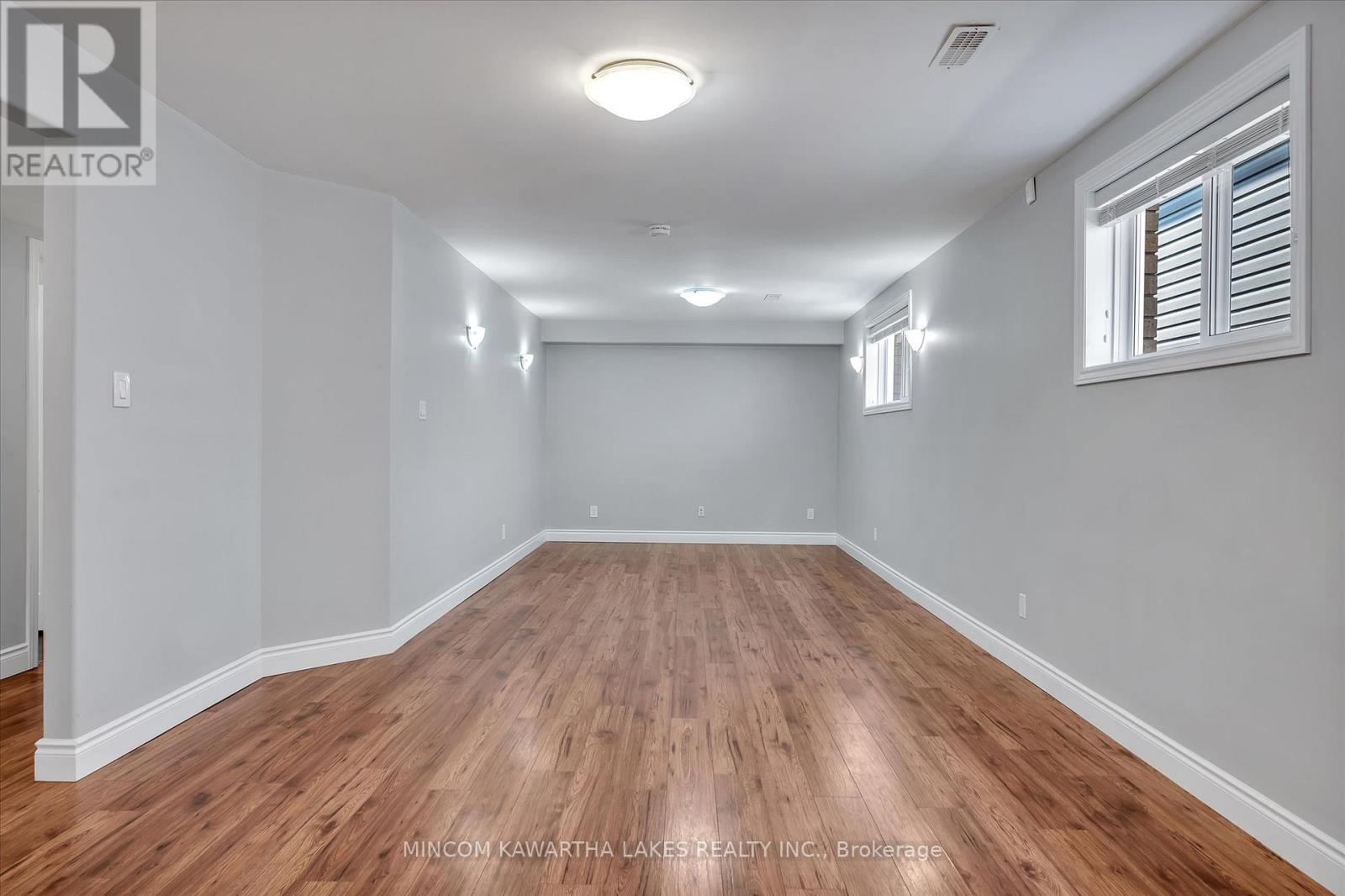 861 Emery Way, Peterborough North (North), Ontario  K9J 0H7 - Photo 31 - X12307025
