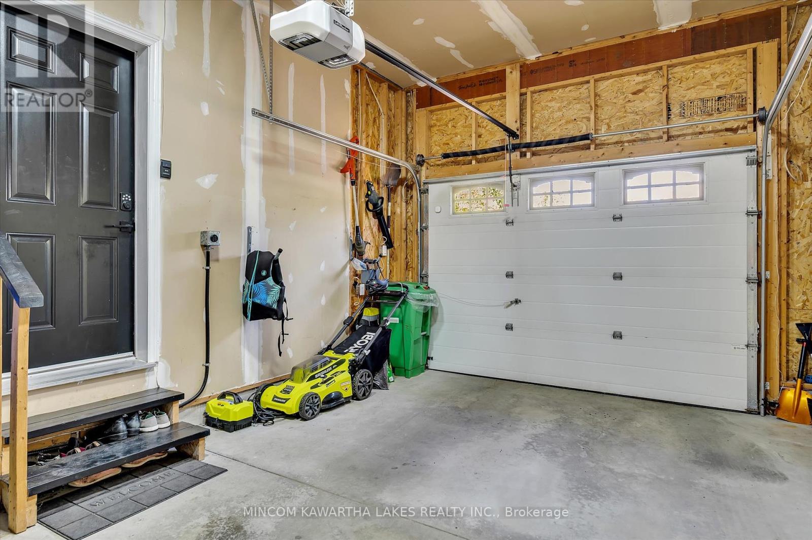 861 Emery Way, Peterborough North (North), Ontario  K9J 0H7 - Photo 41 - X12307025