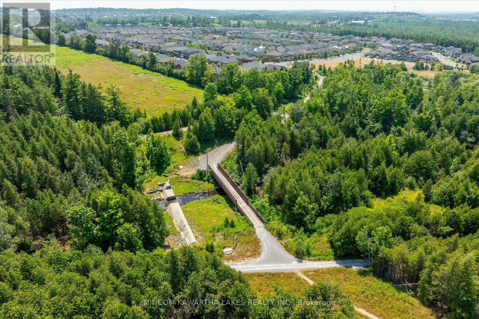 861 Emery Way, Peterborough North (North), Ontario  K9J 0H7 - Photo 48 - X12307025
