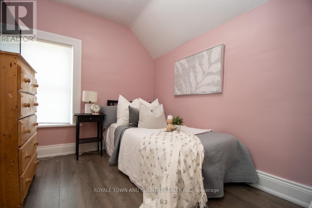 22 St Lawrence Street, Kawartha Lakes (Lindsay), Ontario  K9V 2J9 - Photo 20 - X12307120