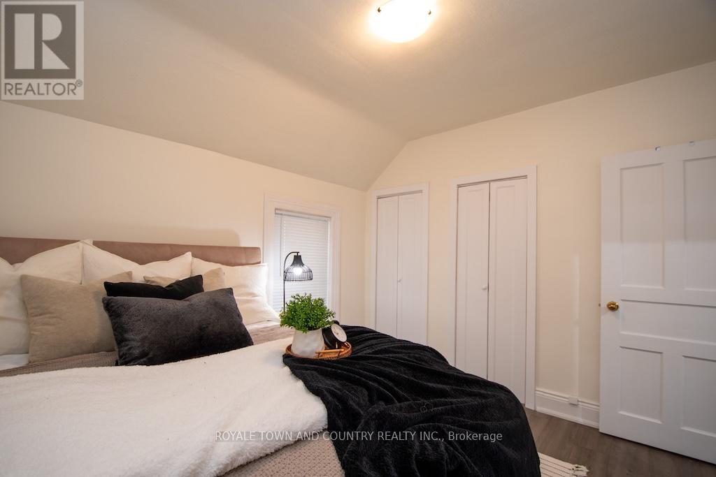 22 St Lawrence Street, Kawartha Lakes (Lindsay), Ontario  K9V 2J9 - Photo 27 - X12307120