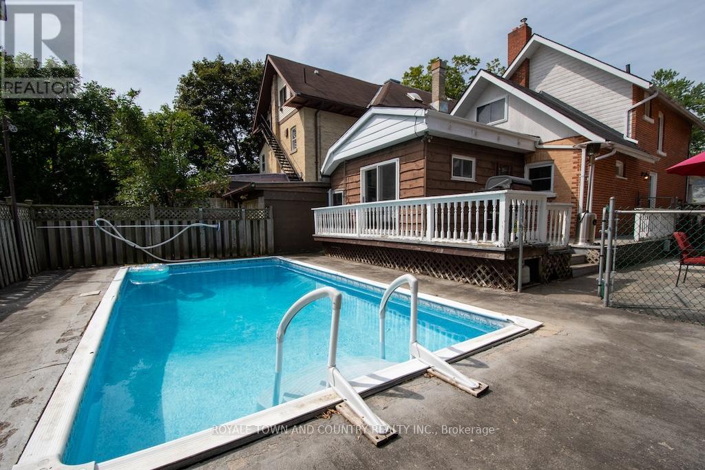 22 St Lawrence Street, Kawartha Lakes (Lindsay), Ontario  K9V 2J9 - Photo 35 - X12307120