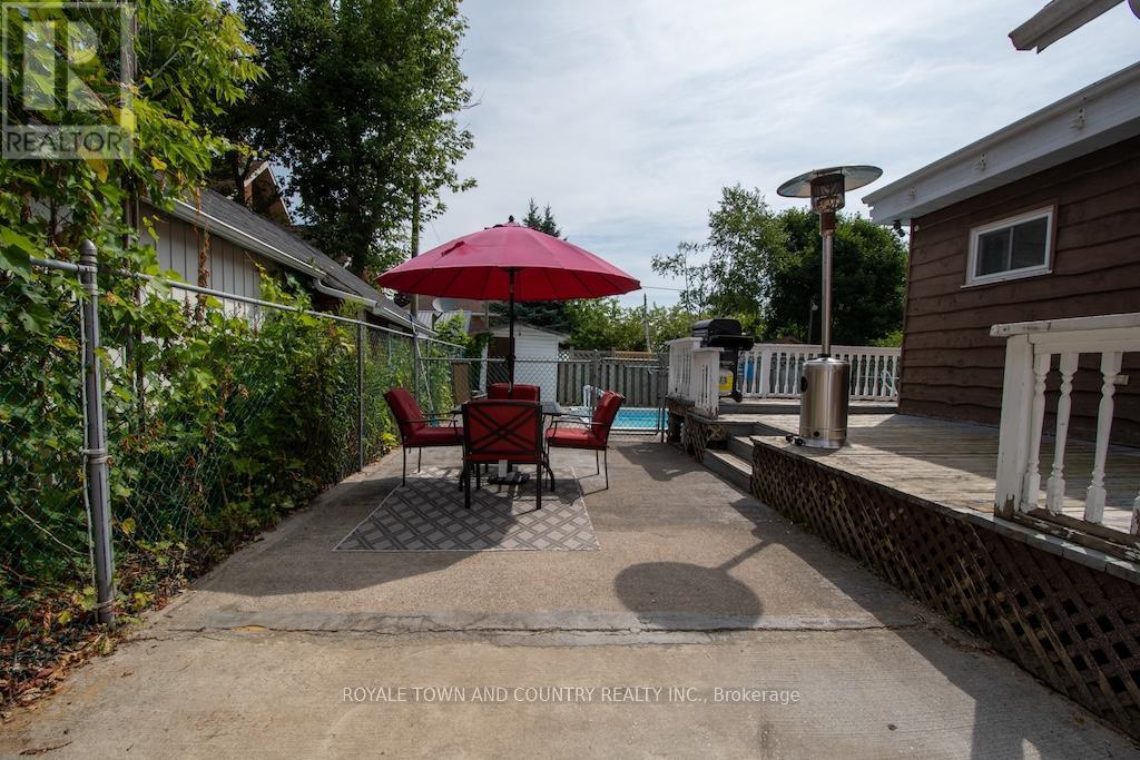 22 St Lawrence Street, Kawartha Lakes (Lindsay), Ontario  K9V 2J9 - Photo 39 - X12307120