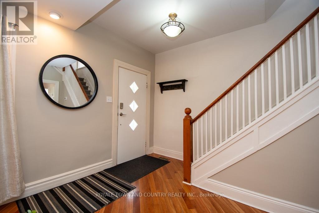 22 St Lawrence Street, Kawartha Lakes (Lindsay), Ontario  K9V 2J9 - Photo 4 - X12307120