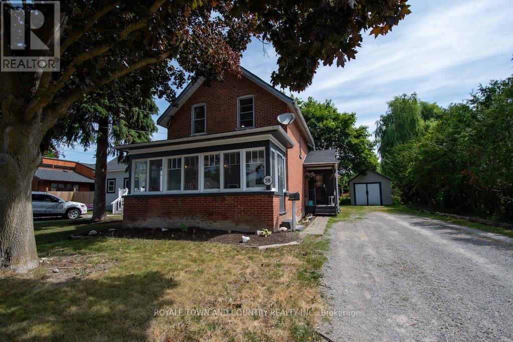38 ST PATRICK STREET, kawartha lakes (lindsay), Ontario