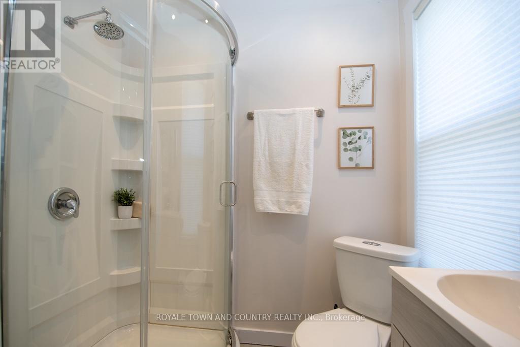 38 St Patrick Street, Kawartha Lakes (Lindsay), Ontario  K9V 1R3 - Photo 27 - X12307204
