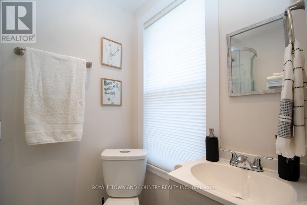 38 St Patrick Street, Kawartha Lakes (Lindsay), Ontario  K9V 1R3 - Photo 28 - X12307204
