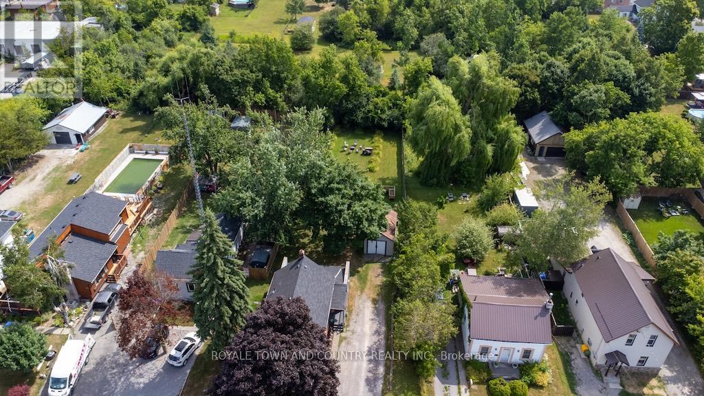 38 St Patrick Street, Kawartha Lakes (Lindsay), Ontario  K9V 1R3 - Photo 31 - X12307204