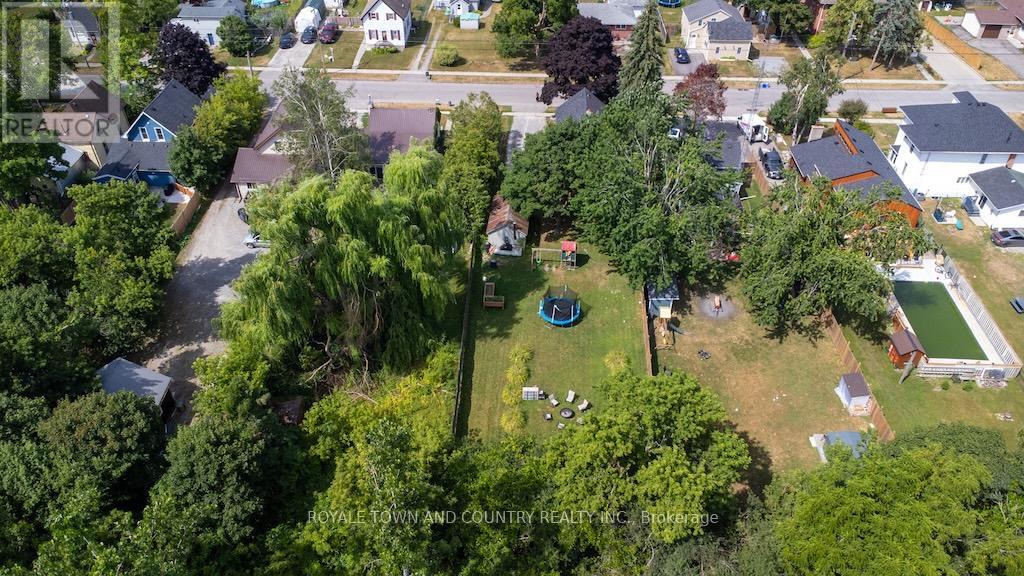 38 St Patrick Street, Kawartha Lakes (Lindsay), Ontario  K9V 1R3 - Photo 32 - X12307204