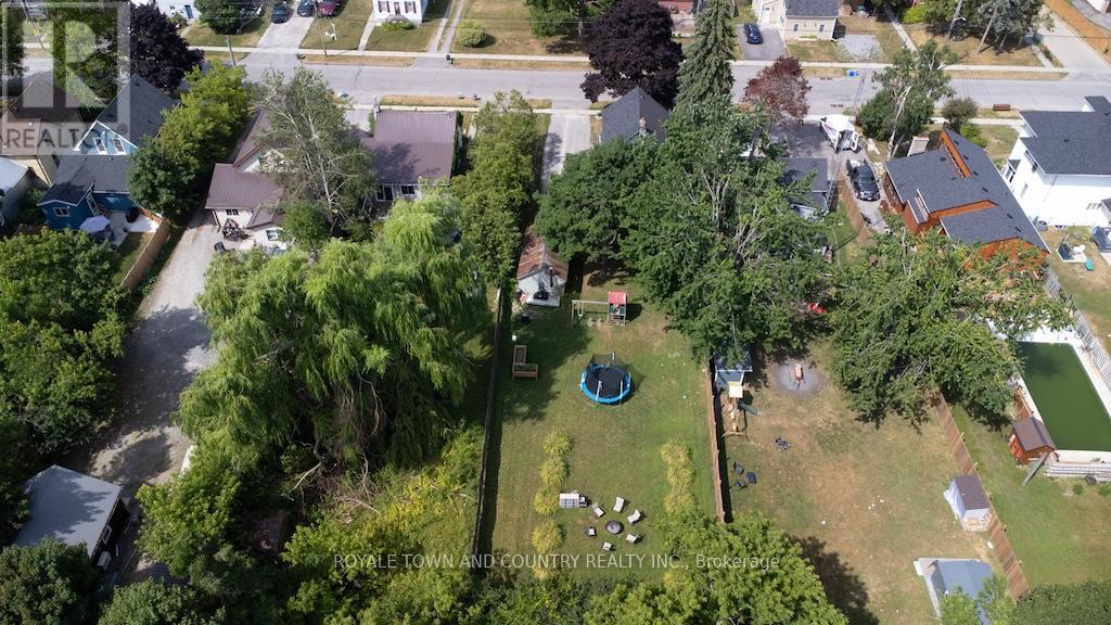 38 St Patrick Street, Kawartha Lakes (Lindsay), Ontario  K9V 1R3 - Photo 33 - X12307204