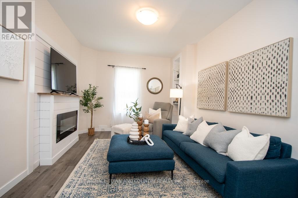 38 St Patrick Street, Kawartha Lakes (Lindsay), Ontario  K9V 1R3 - Photo 6 - X12307204