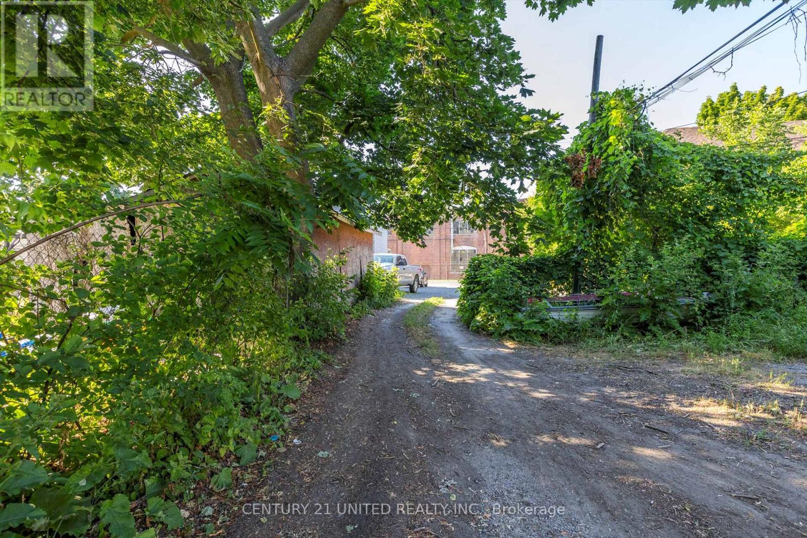 45 Lafayette Avenue, Peterborough Central (South), Ontario  K9J 5C1 - Photo 50 - X12307270