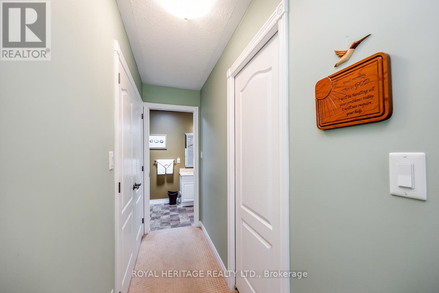 162 - 301 Carnegie Avenue, Peterborough North (University Heights), Ontario  K9L 0G1 - Photo 21 - X12307320
