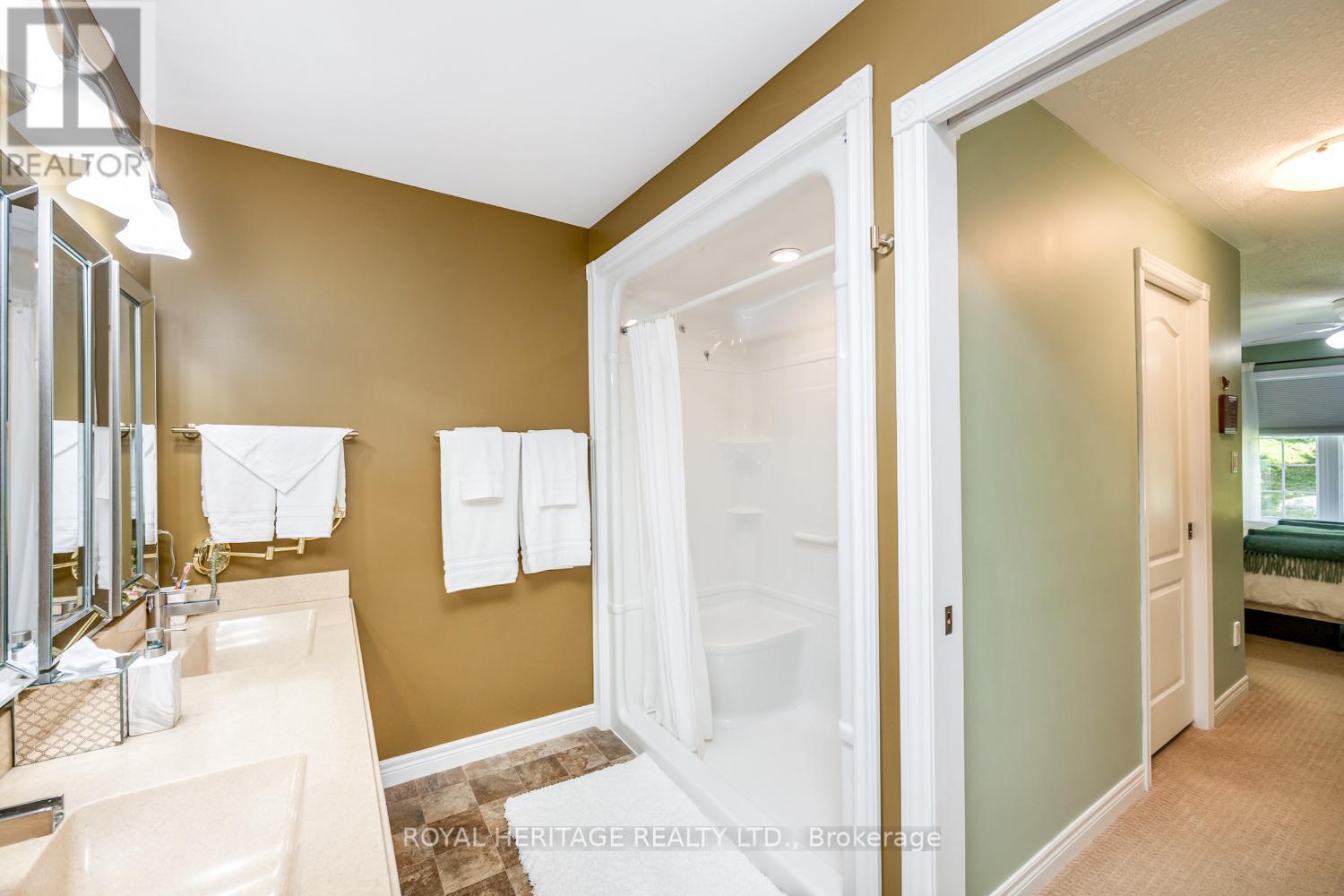 162 - 301 Carnegie Avenue, Peterborough North (University Heights), Ontario  K9L 0G1 - Photo 29 - X12307320