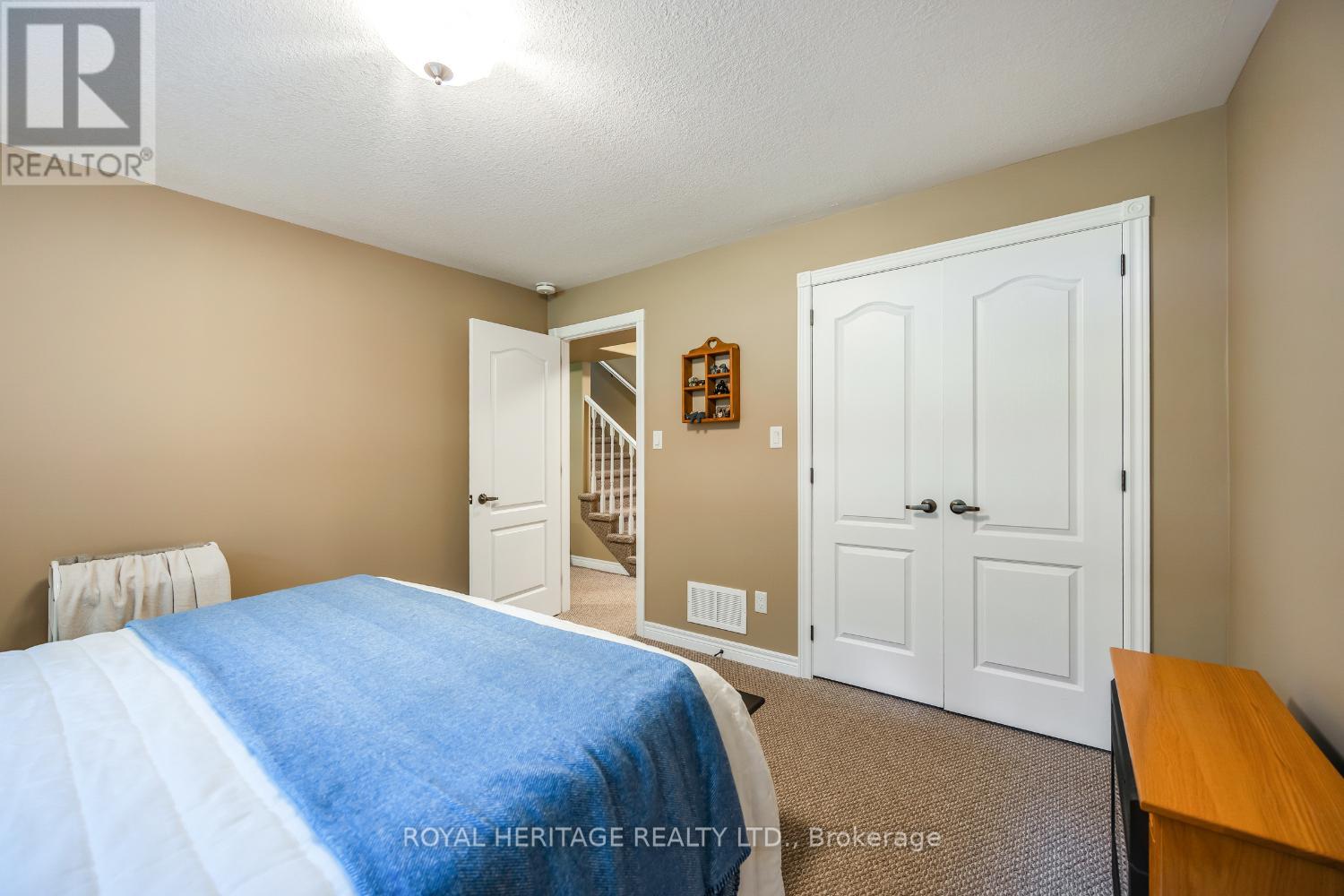 162 - 301 Carnegie Avenue, Peterborough North (University Heights), Ontario  K9L 0G1 - Photo 33 - X12307320
