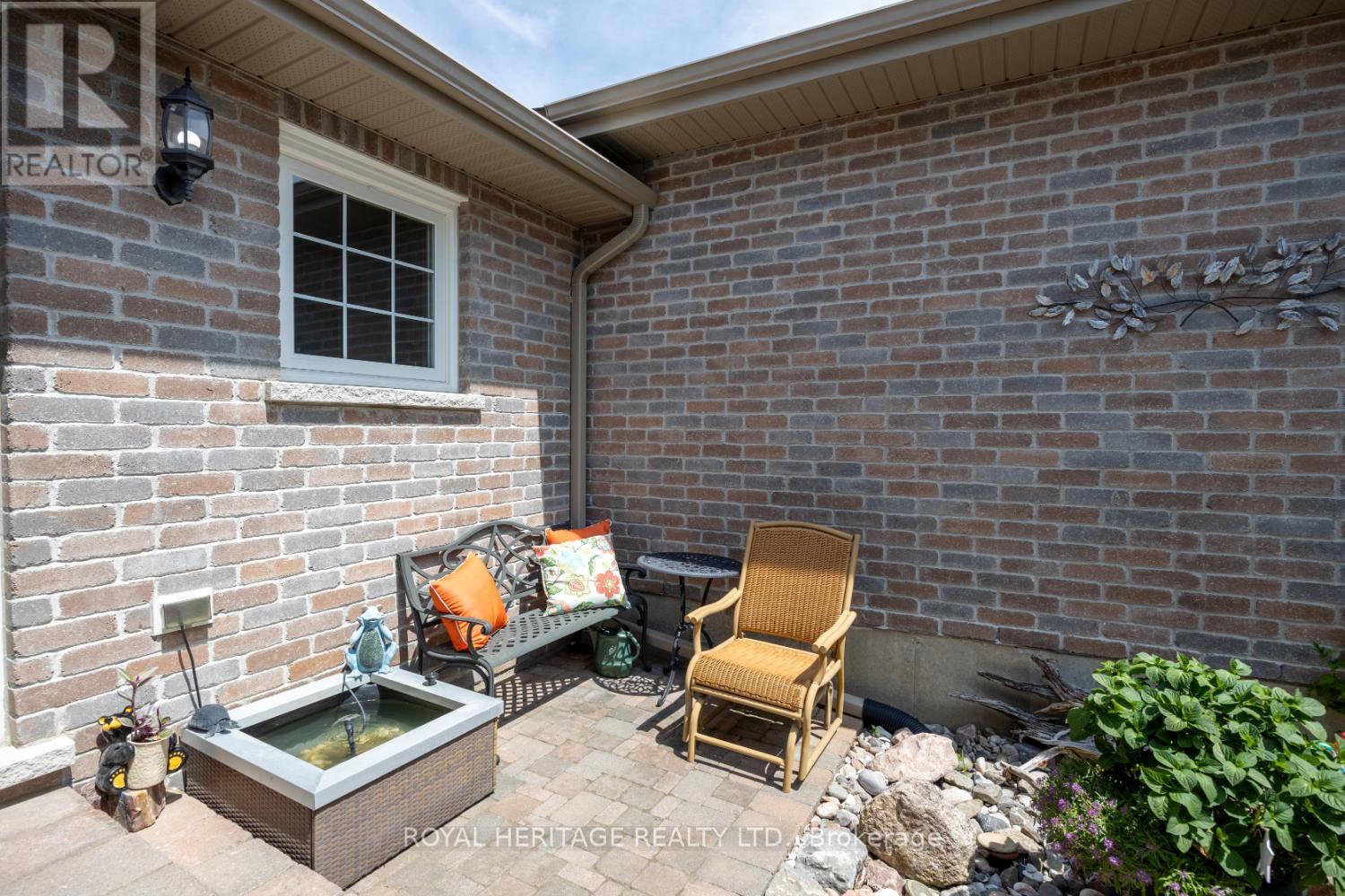 162 - 301 Carnegie Avenue, Peterborough North (University Heights), Ontario  K9L 0G1 - Photo 40 - X12307320
