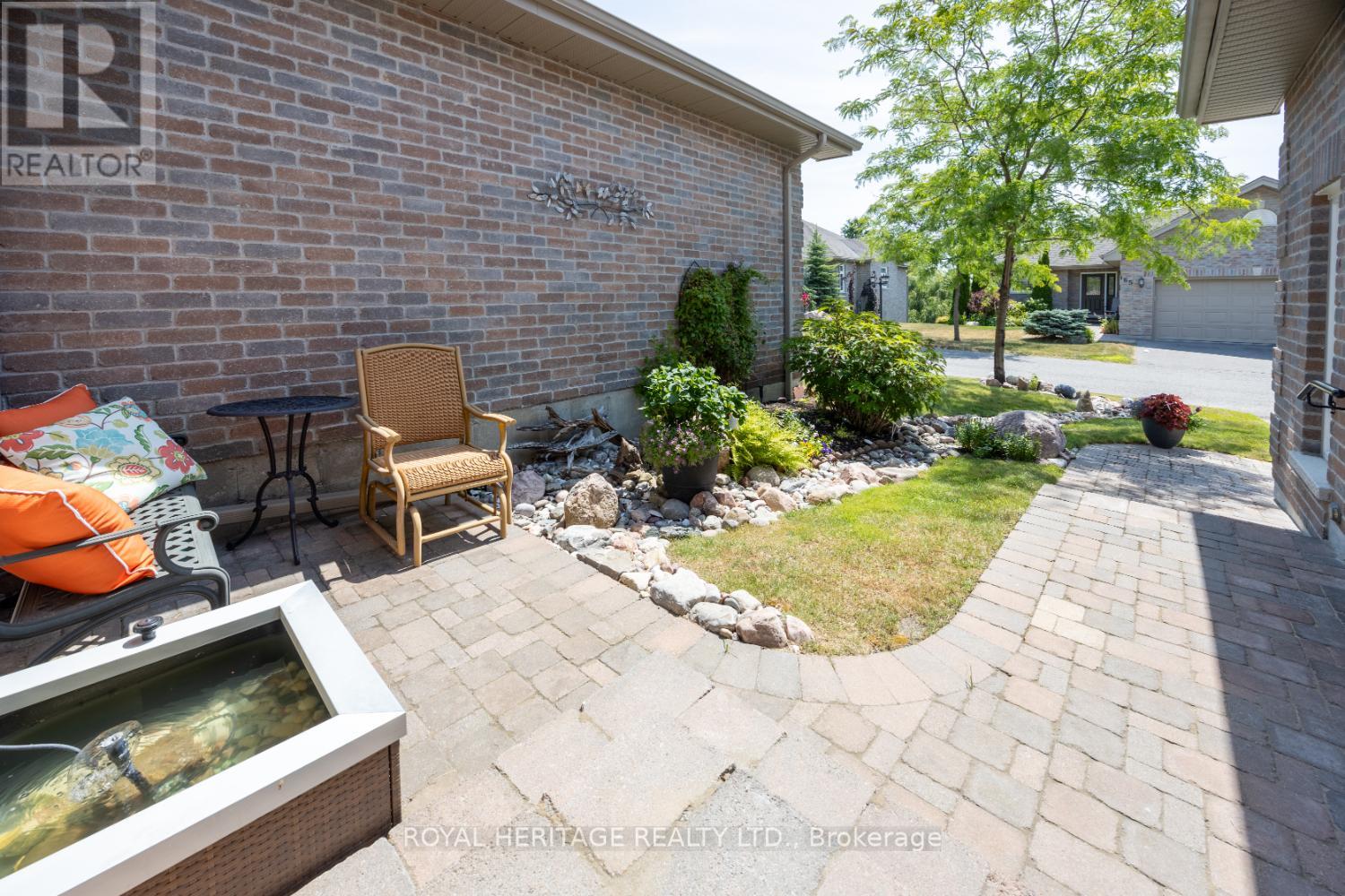 162 - 301 Carnegie Avenue, Peterborough North (University Heights), Ontario  K9L 0G1 - Photo 41 - X12307320