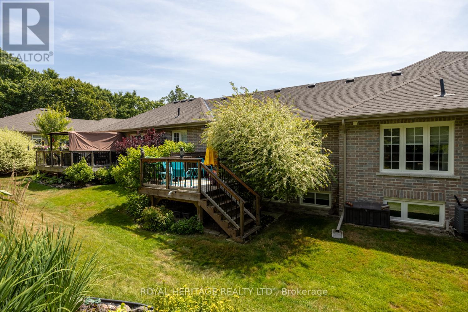 162 - 301 Carnegie Avenue, Peterborough North (University Heights), Ontario  K9L 0G1 - Photo 48 - X12307320