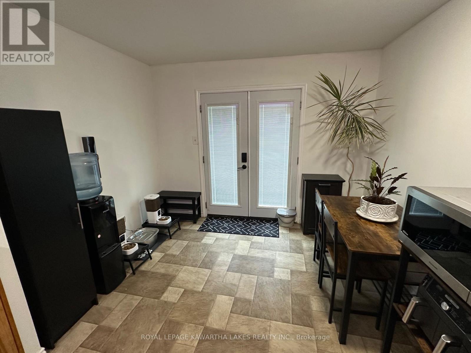 317 William Street N, Kawartha Lakes (Lindsay), Ontario  K9V 6A6 - Photo 15 - X12307505