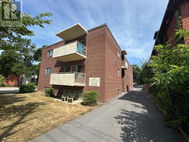200 London Street, Peterborough Central (North), Ontario  K9H 2Y9 - Photo 2 - X12307506