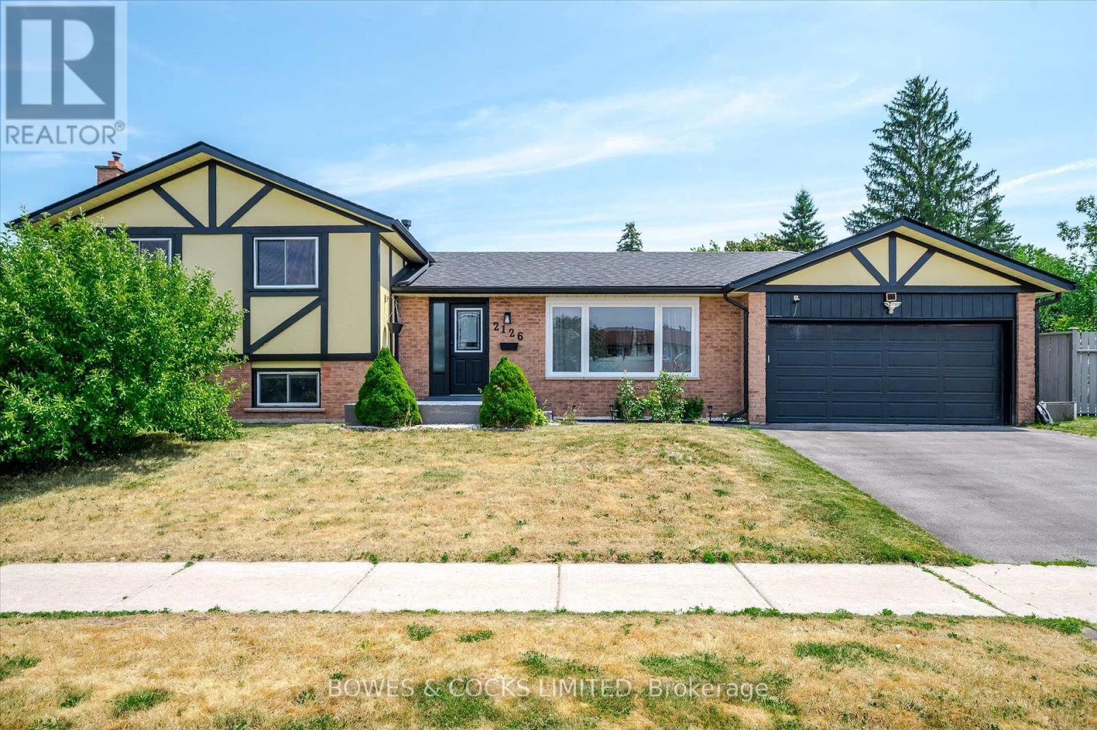 2126 Walker Avenue, Peterborough East (South), Ontario  K9L 1S1 - Photo 2 - X12307600
