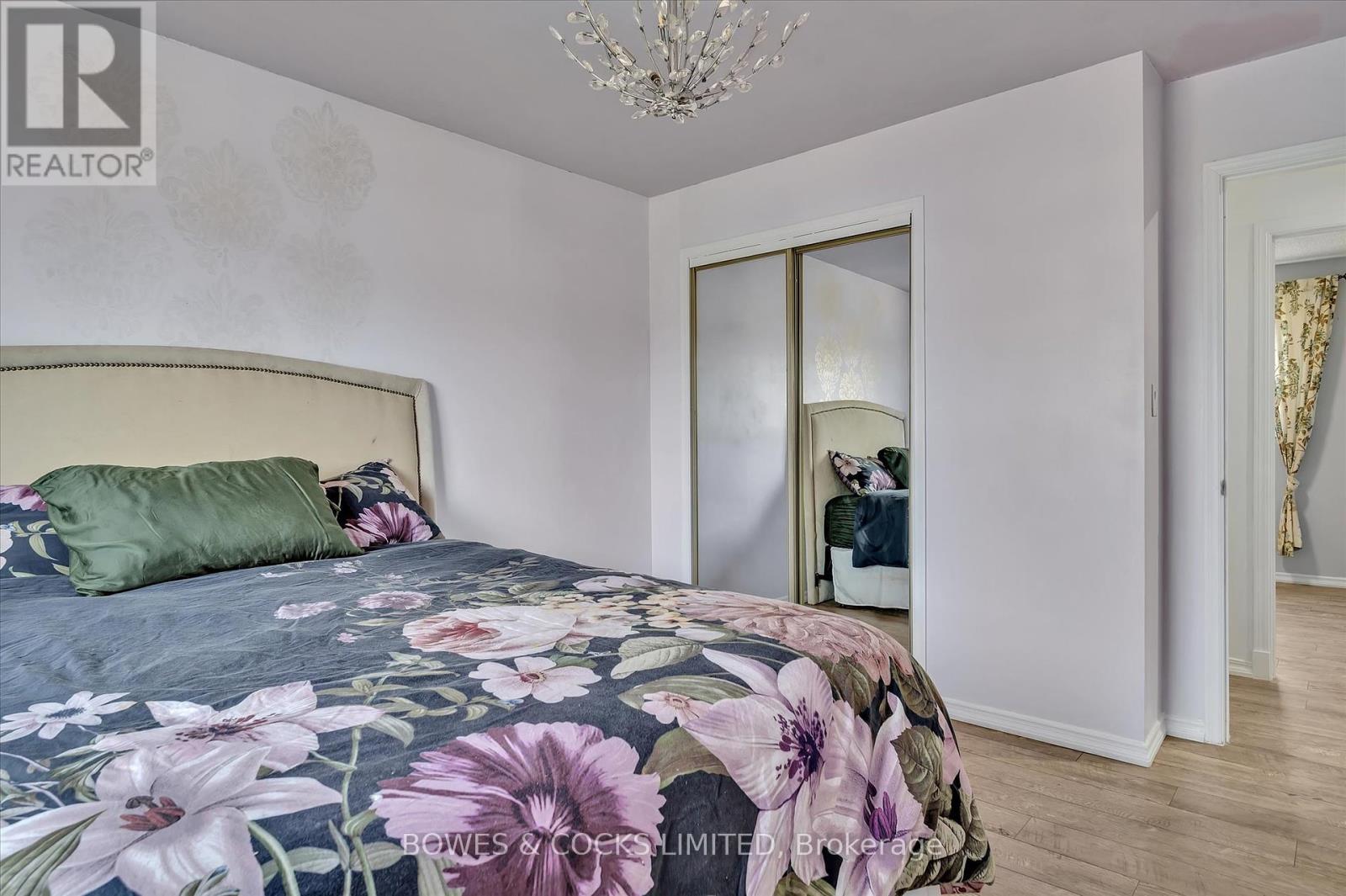 2126 Walker Avenue, Peterborough East (South), Ontario  K9L 1S1 - Photo 23 - X12307600