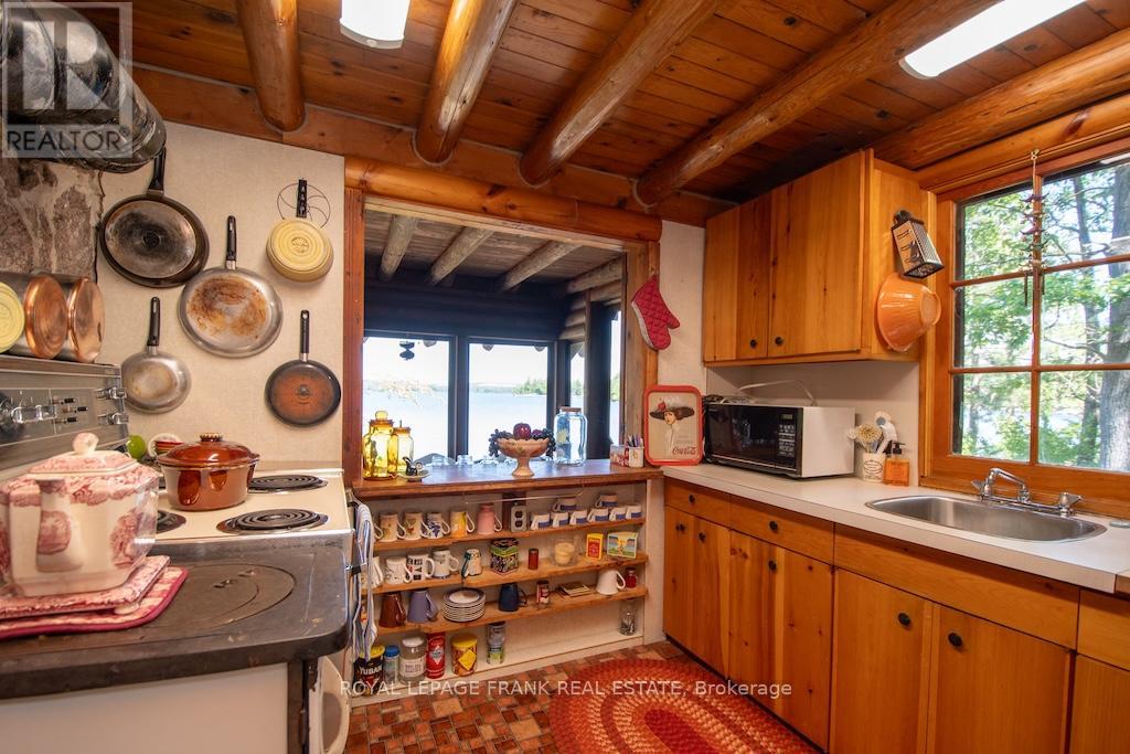 144/149 Island 22 Kasshabog Lake, Havelock-Belmont-Methuen, Ontario  K0L 2H0 - Photo 11 - X12307708