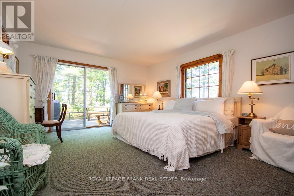 144/149 Island 22 Kasshabog Lake, Havelock-Belmont-Methuen, Ontario  K0L 2H0 - Photo 15 - X12307708