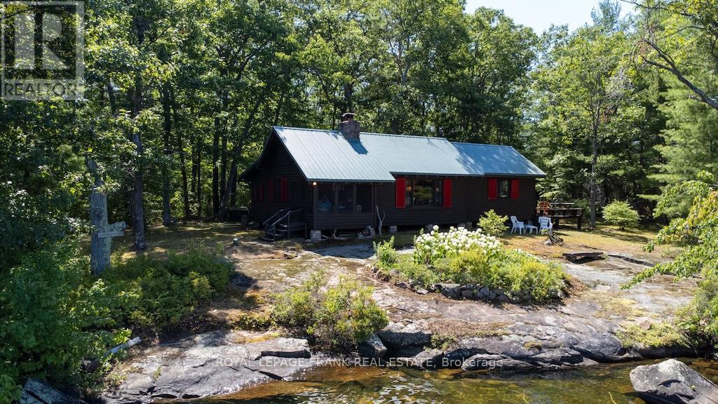 144/149 Island 22 Kasshabog Lake, Havelock-Belmont-Methuen, Ontario  K0L 2H0 - Photo 2 - X12307708
