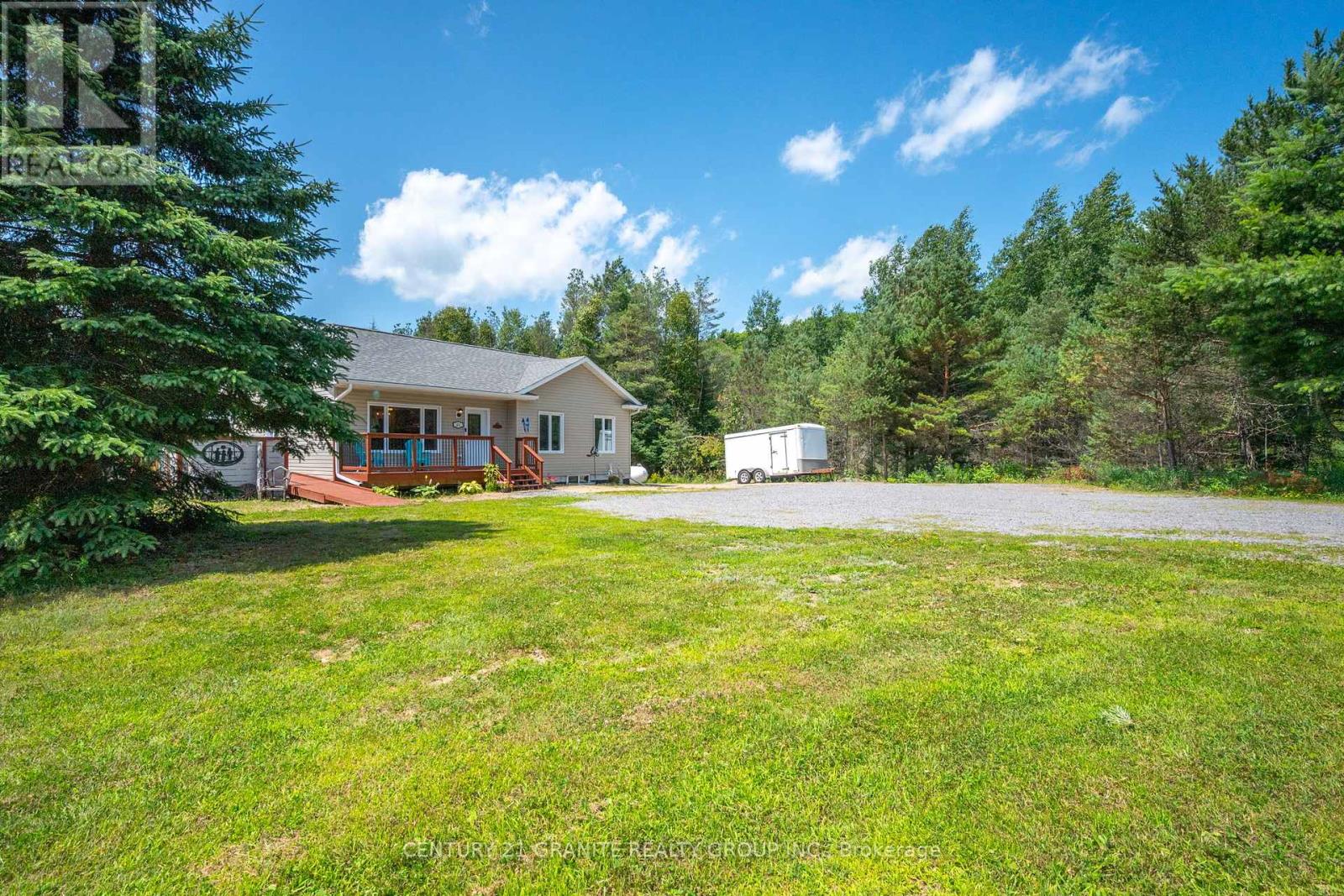 41 Maxwell Settlement Road, Bancroft (Bancroft Ward), Ontario  K0L 1C0 - Photo 29 - X12307719