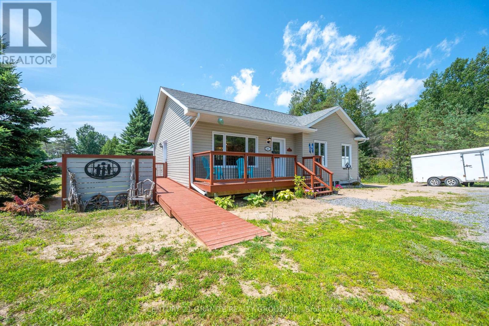 41 Maxwell Settlement Road, Bancroft (Bancroft Ward), Ontario  K0L 1C0 - Photo 39 - X12307719