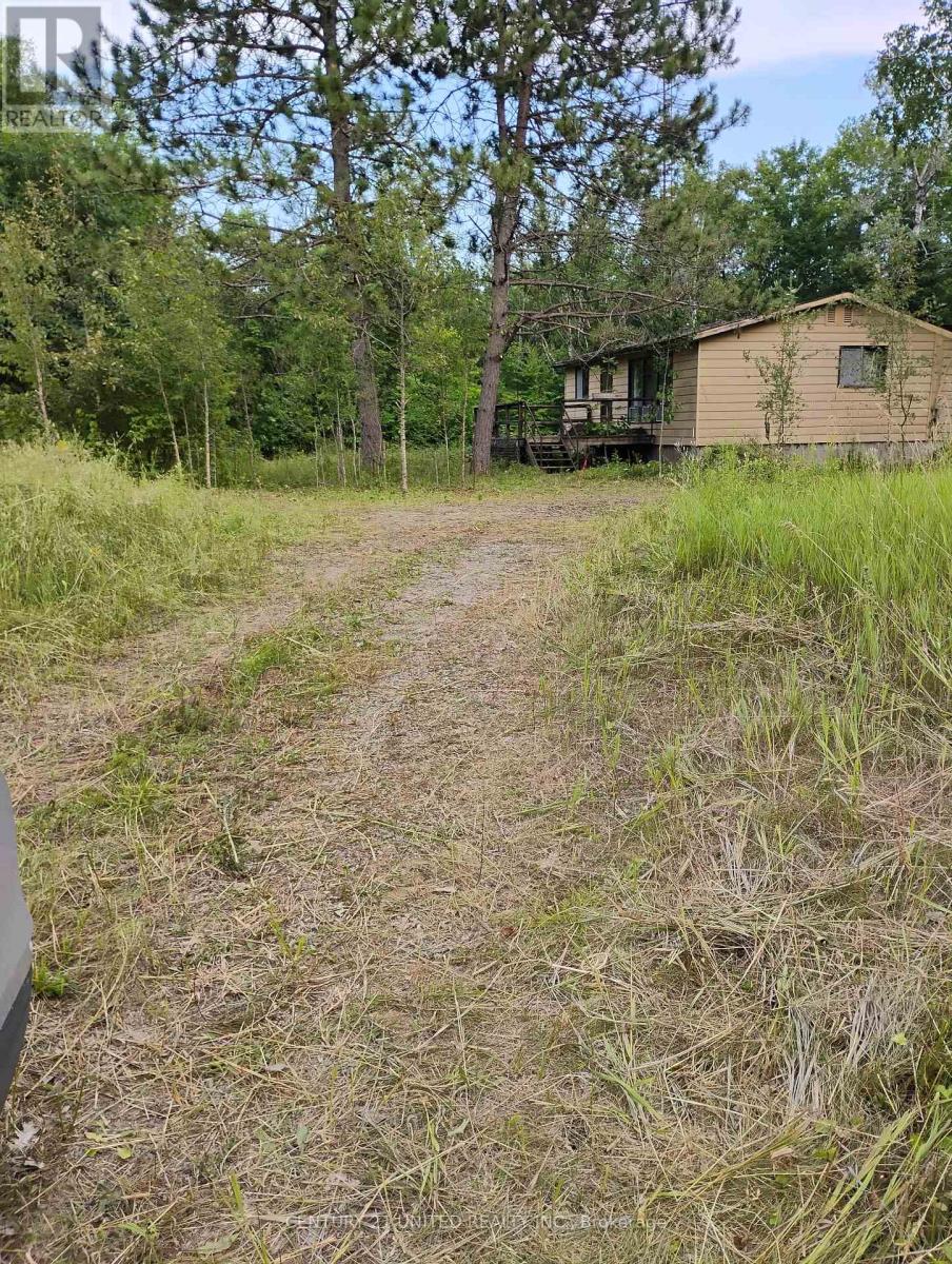 2039 County Road 620, North Kawartha, Ontario  K0L 1A0 - Photo 2 - X12307753