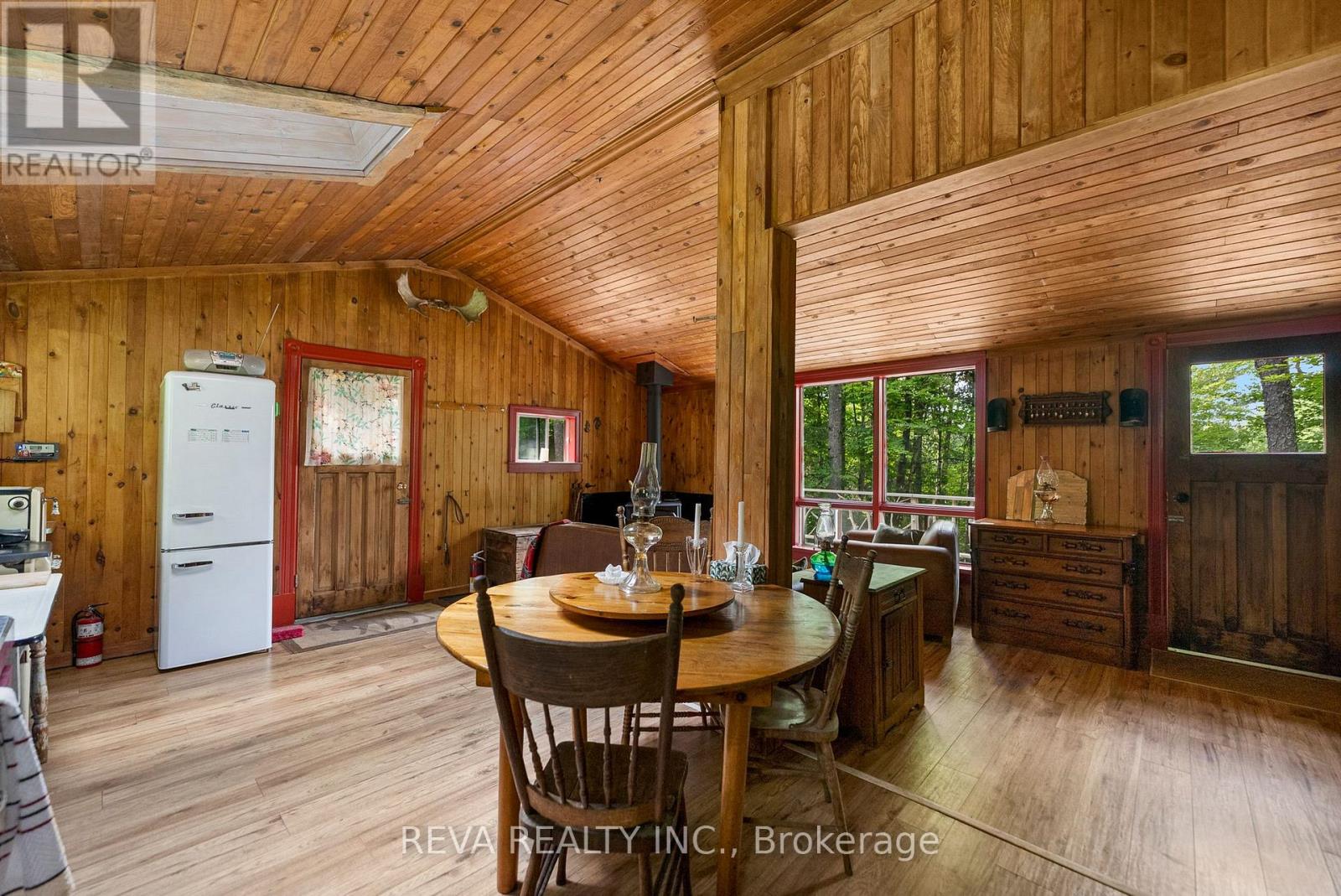 122 Soble Road, Hastings Highlands (Wicklow Ward), Ontario  K0L 2S0 - Photo 10 - X12307796