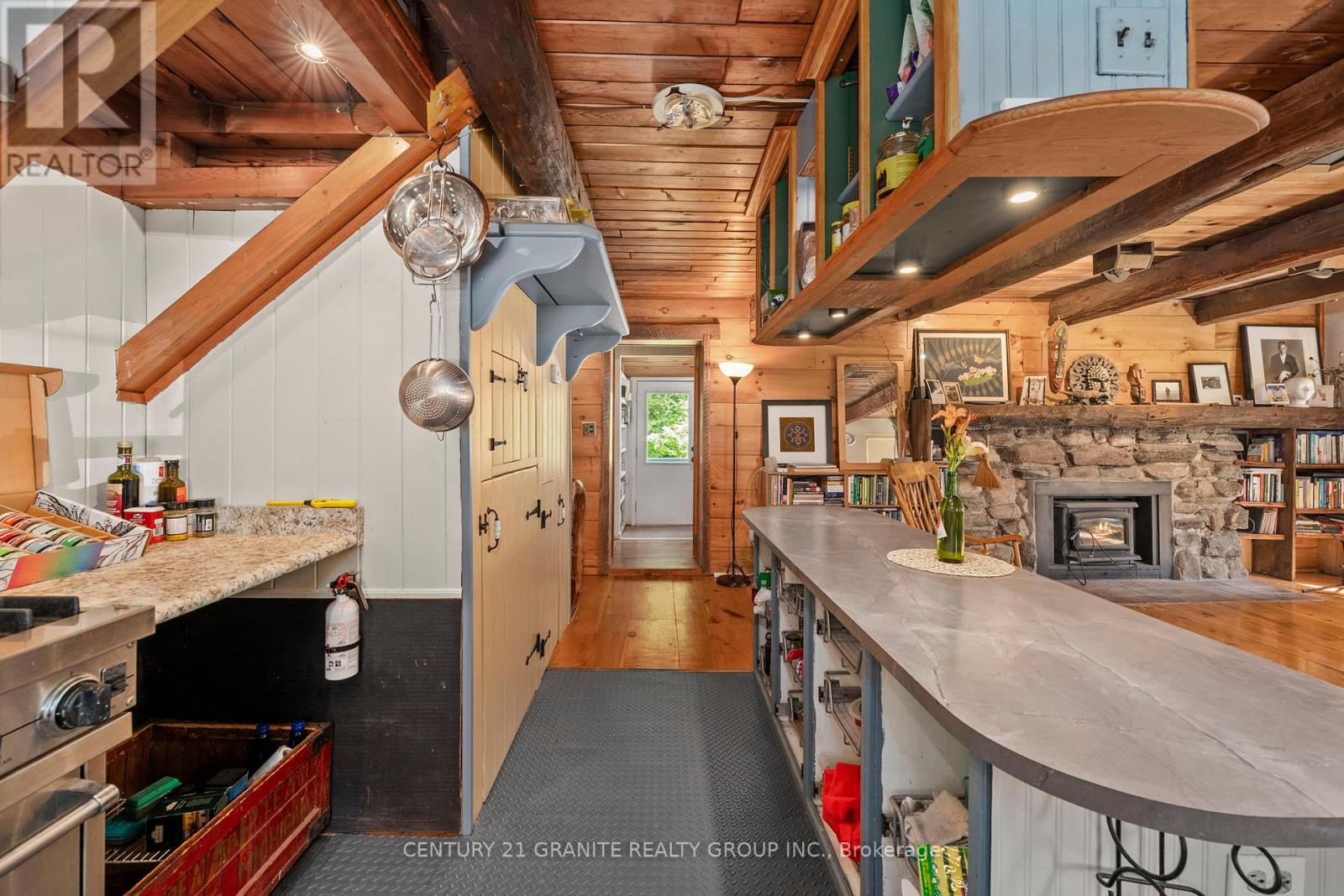291 Hillsview Road, Hastings Highlands (Monteagle Ward), Ontario  K0L 2S0 - Photo 11 - X12307918