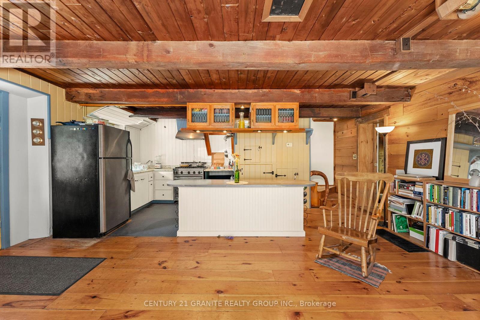 291 Hillsview Road, Hastings Highlands (Monteagle Ward), Ontario  K0L 2S0 - Photo 7 - X12307918