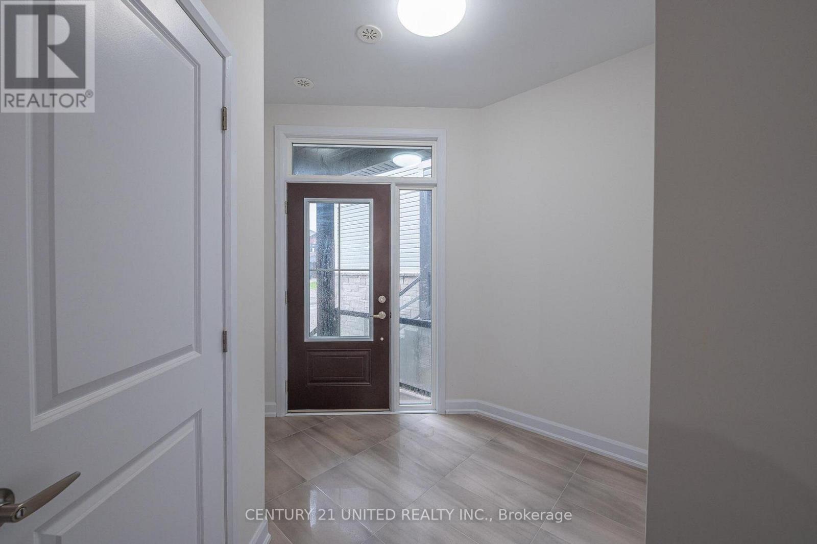311 Mullighan Gardens, Peterborough North (North), Ontario  K9K 0H2 - Photo 2 - X12307997