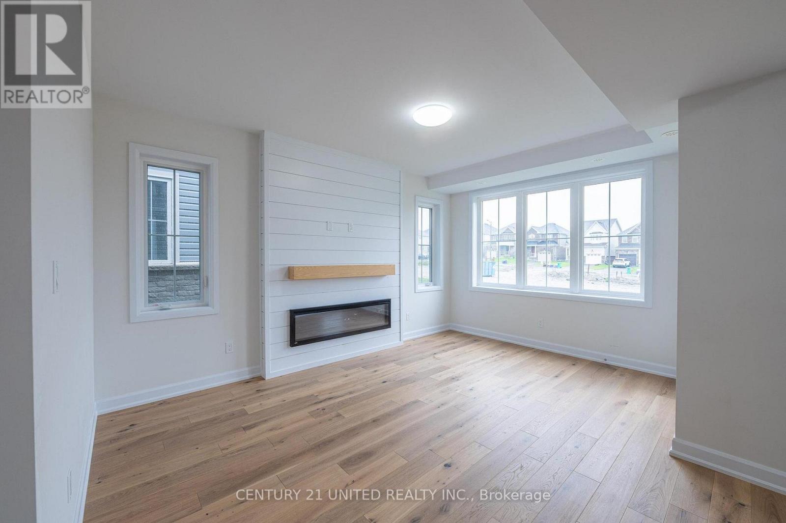 311 Mullighan Gardens, Peterborough North (North), Ontario  K9K 0H2 - Photo 7 - X12307997