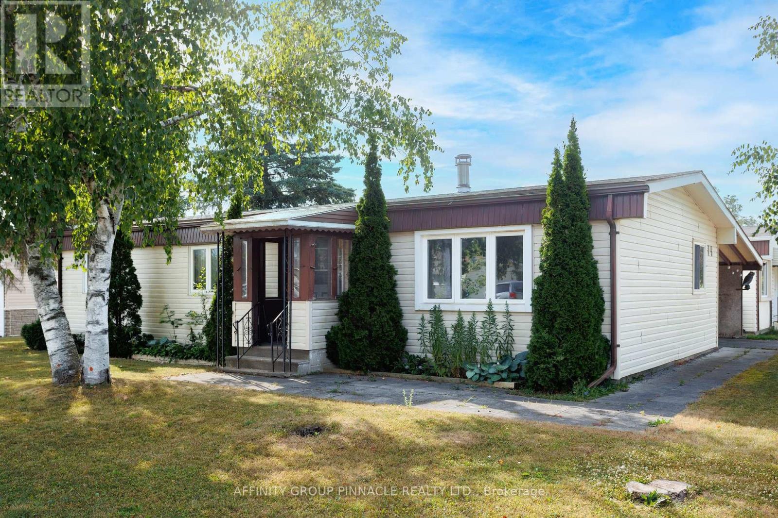 15 CIRCLE DRIVE, kawartha lakes (lindsay), Ontario