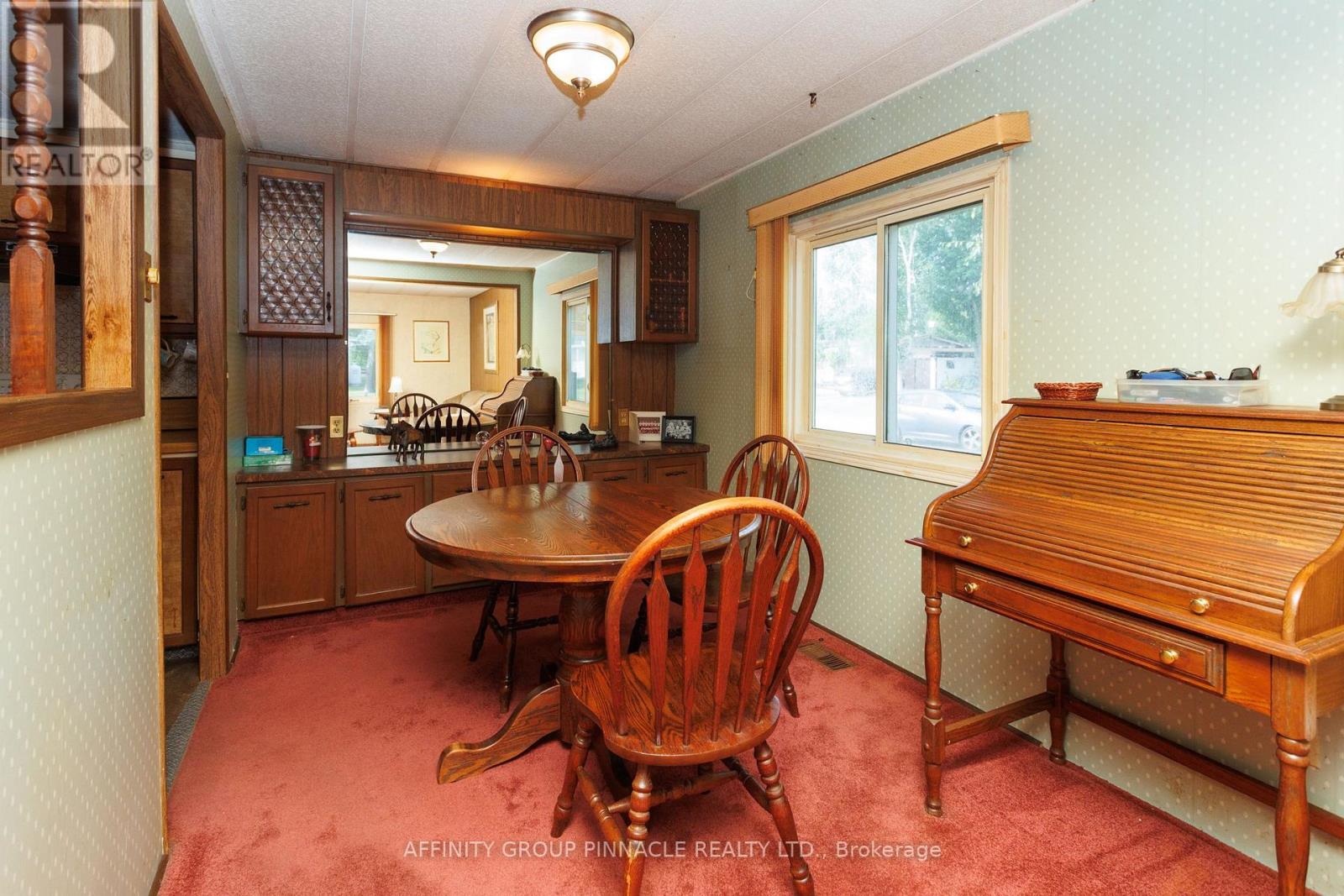 15 Circle Drive, Kawartha Lakes (Lindsay), Ontario  K9V 0H7 - Photo 15 - X12308174